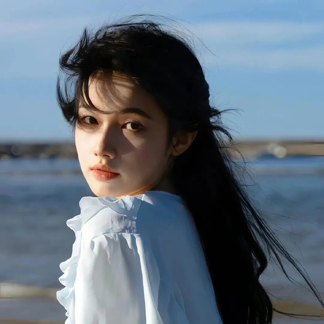 女机械人